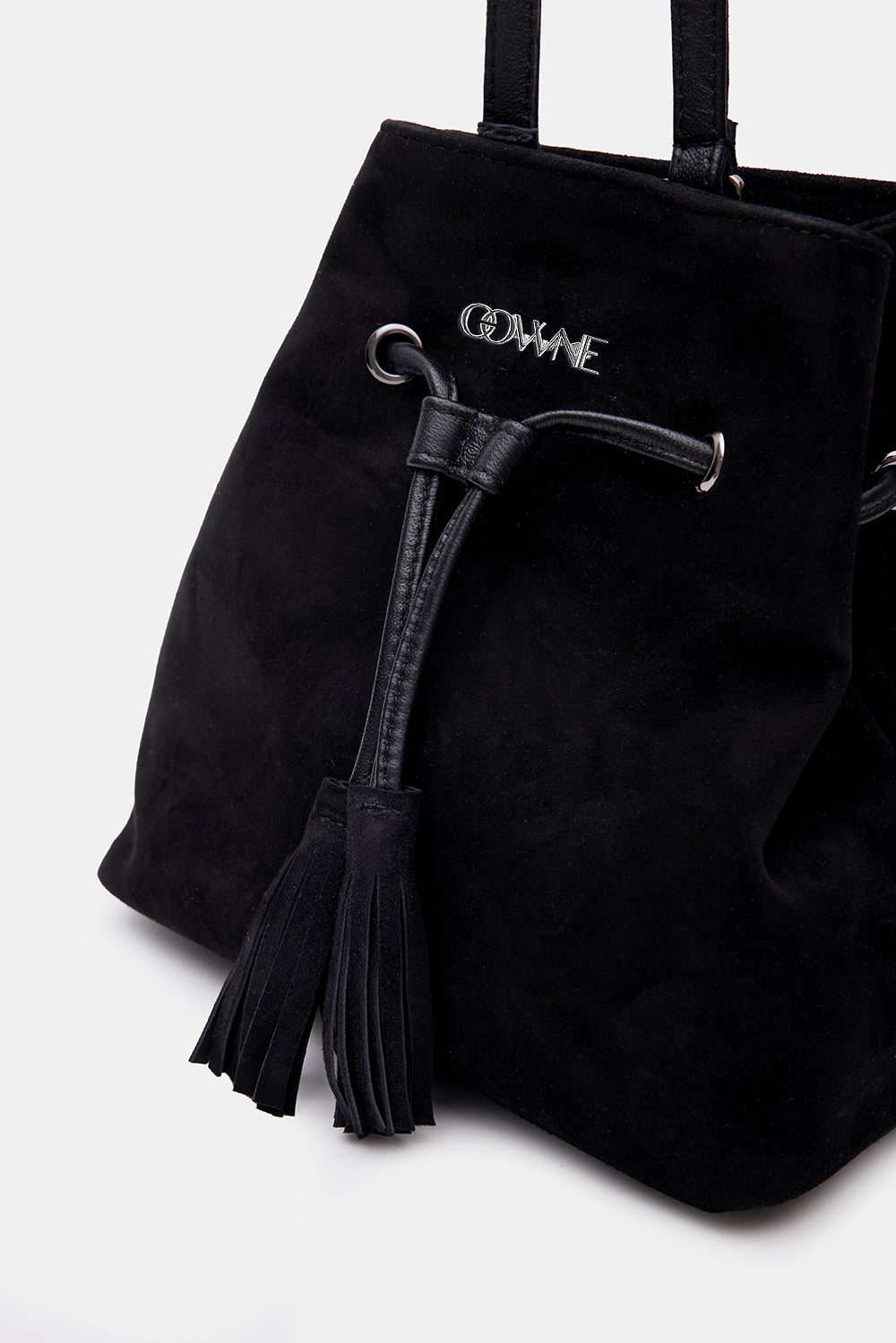 Bolso de ante tipo cubo Nadia